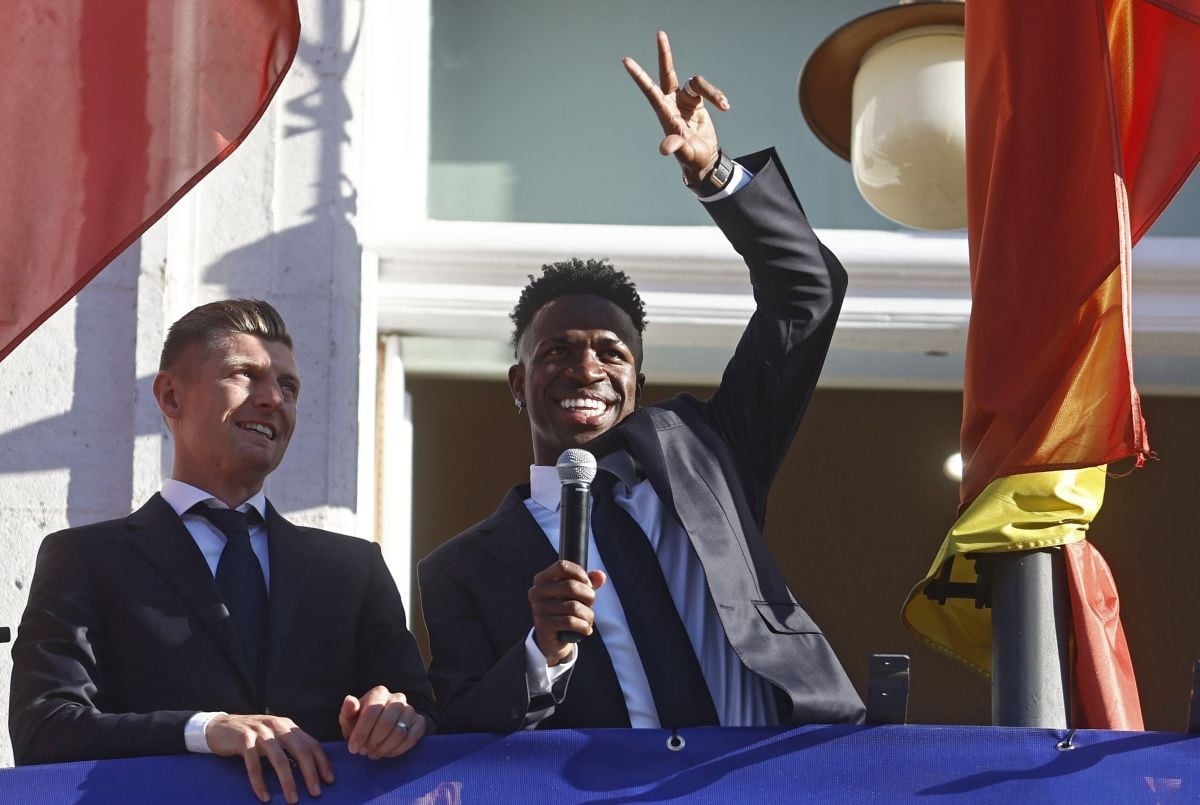Vinicius šutio tokom cijelog dana, ali jedna riječ Tonija Kroosa natjerala ga je na komentar Vinicius šutio tokom cijelog dana, ali jedna riječ Tonija Kroosa natjerala ga je na komentar