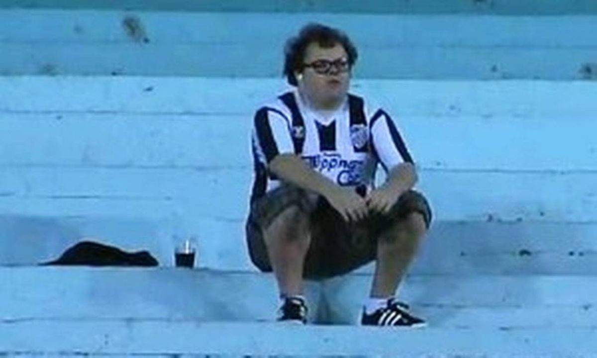 Prije osam godina je bio jedini navijač na tribini, a sada je svom klubu donio prvi trofej