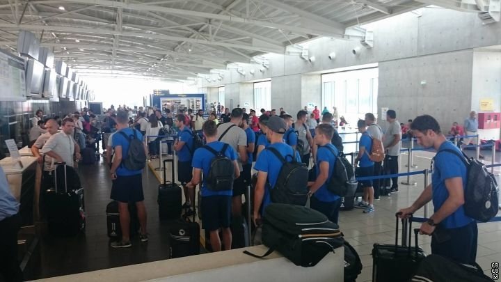 Zmajevi i dalje na aerodromu u Nikoziji