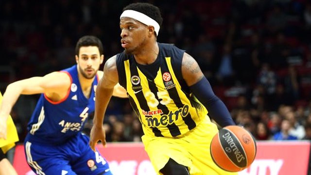 Fener nakon drame savladao Maccabi