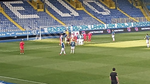 Još jedan igrač Mladosti isključen, Željezničar odmah zabio drugi gol