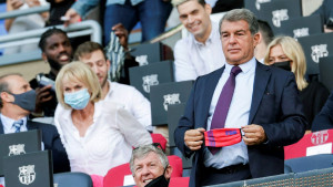 Laporta je Koemanu rekao samo dvije riječi nakon poraza od Benfice