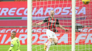 Ibrahimović i Rebić deklasirali Crotone
