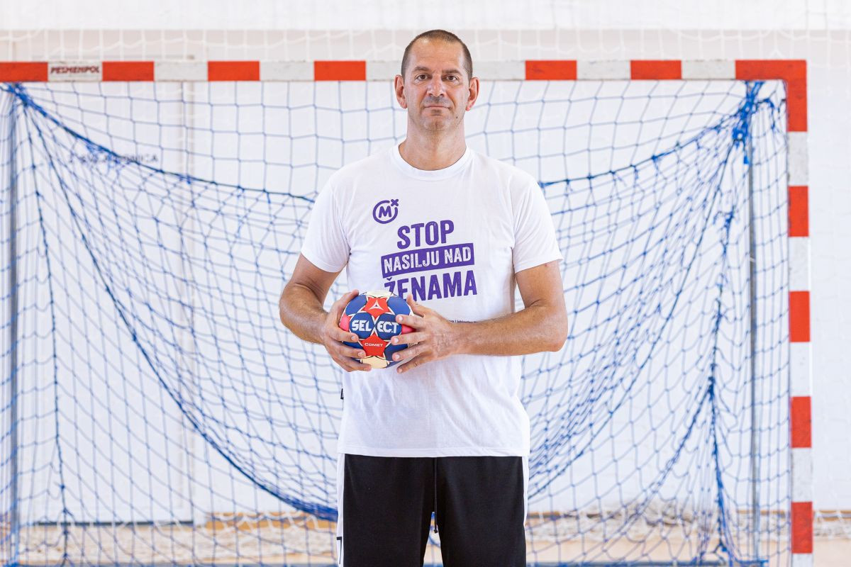 Mladen Bojinović podržao akciju „Stop nasilju nad ženama“