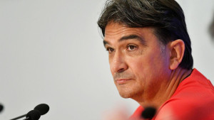 Dalić svjestan da je u velikim problemima, govorio i o Modriću i Livaji
