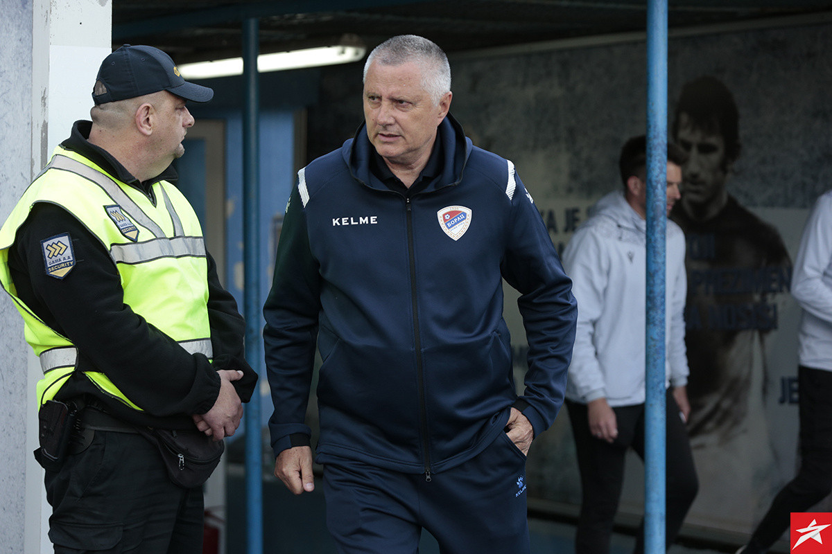 Ivković analizirao utakmicu Dinamo Zagreba i Monaca i pronašao krivca Ivković analizirao utakmicu Dinamo Zagreba i Monaca i pronašao krivca