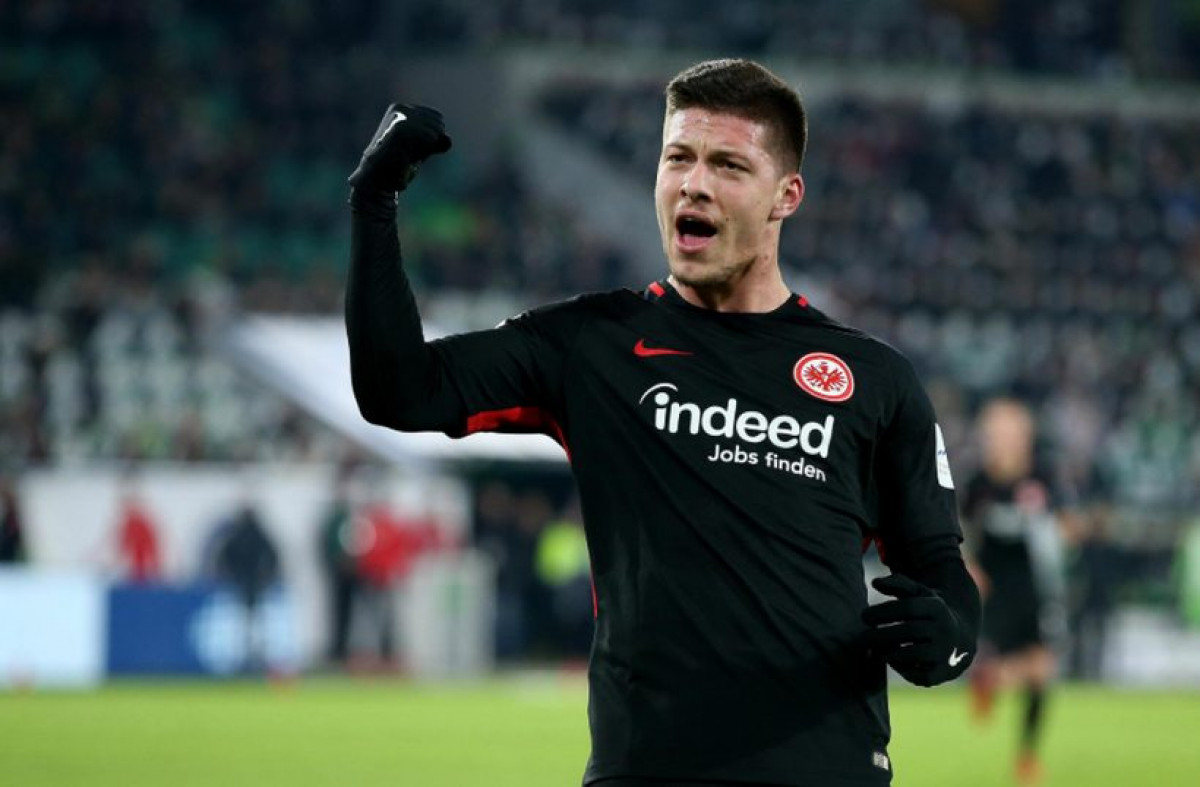 Real kreće po Jovića, Eintrachtu uz novac nudi i napadača