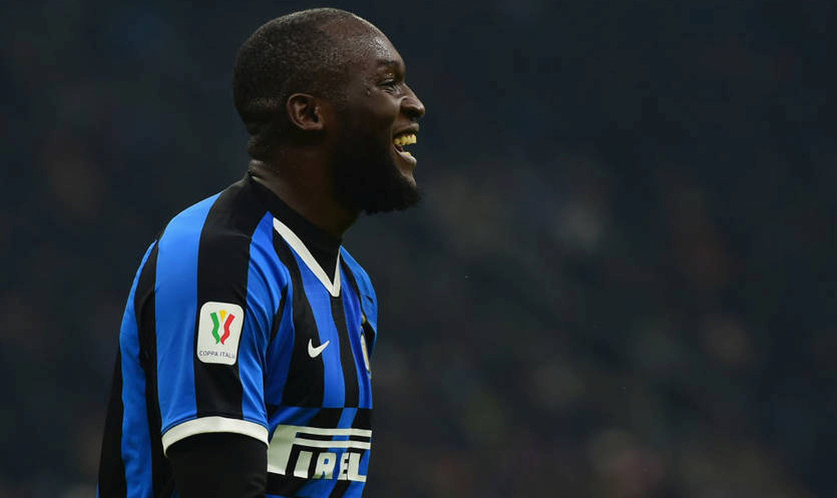 Lukaku se pohvalio novim krevetom, a u istom komotno može spavati 10 ljudi