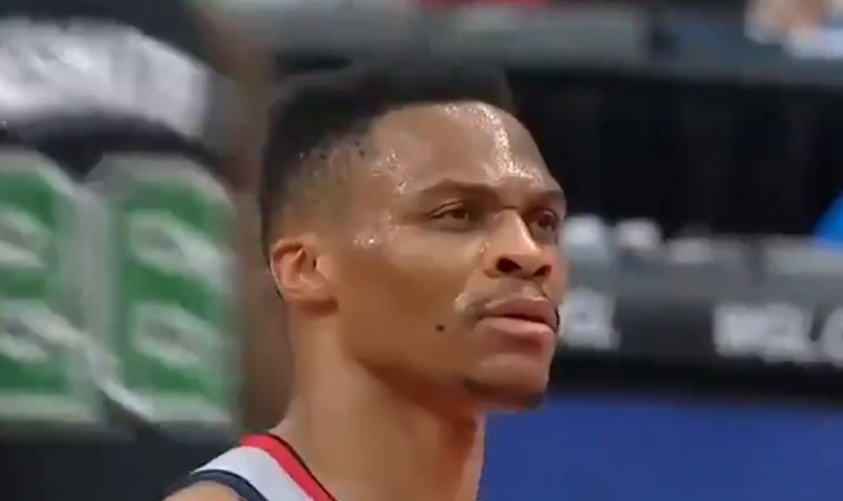 Westbrook se obrukao sa linije za slobodna bacanja i ostao u čudu