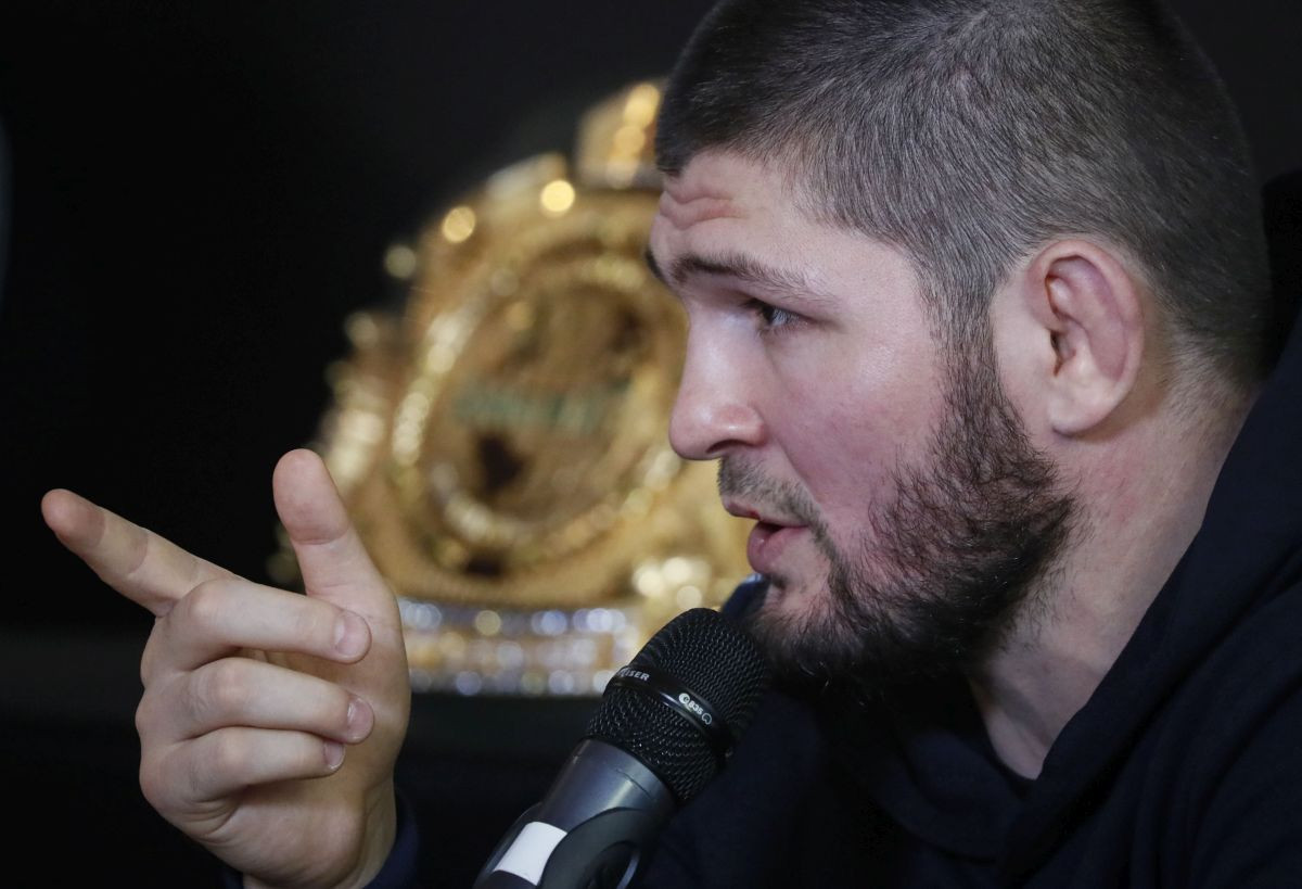 Khabib iskreno odgovorio na provokativno pitanje Amerikanca, cijela dvorana mu je aplaudirala