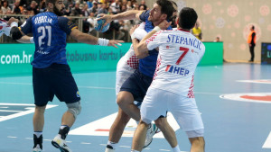 Slovenija favorit, Zmajevi u crnoj seriji: Može li se večeras sve okrenuti na našu stranu?