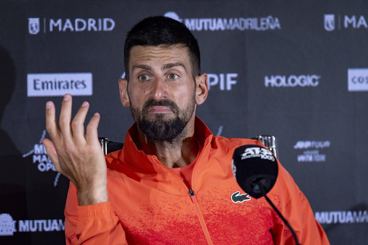 Srbija ostaje bez najvećeg ikad, utučeni Novak najavio neizbježno: "Da, ovo je možda posljednji meč" Srbija ostaje bez najvećeg ikad, utučeni Novak najavio neizbježno: "Da, ovo je možda posljednji meč"