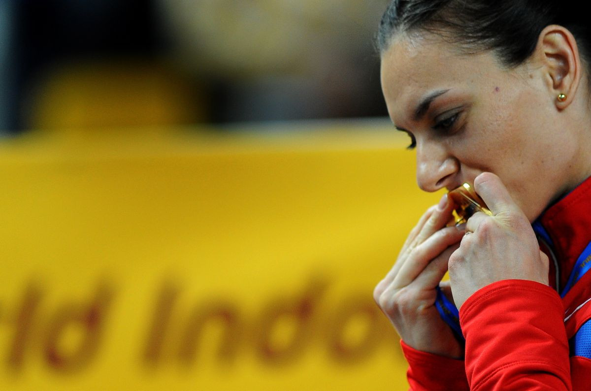 Isinbaeva poslala poruku podrške: Sportisti, nemojte paničiti