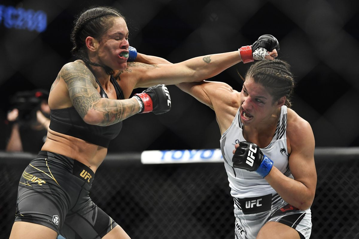 Tuča do iznemoglosti: Noge letile, a pesnice sijevale za najveće iznenađenje u historiji UFC-a!