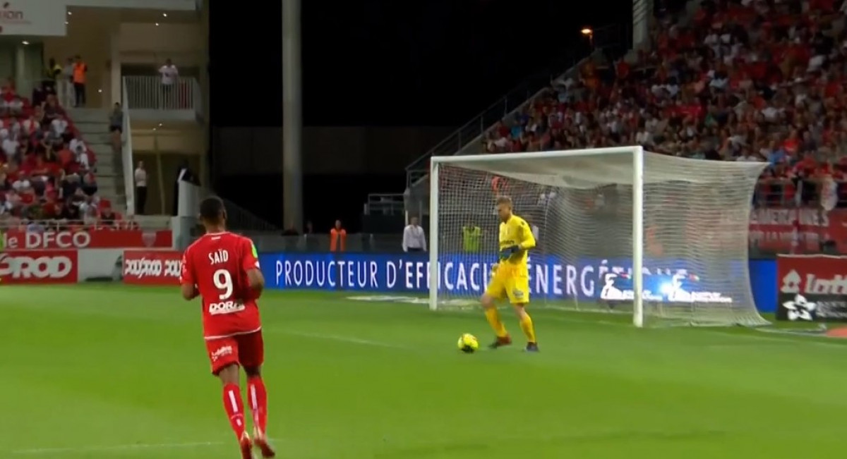 Nestvarne greške golmana odlučile putnika u Ligue 1
