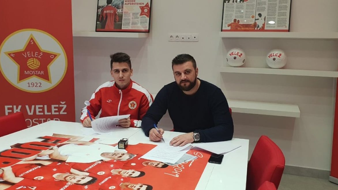 I Mehmed Ćosić produžio ugovor s FK Velež