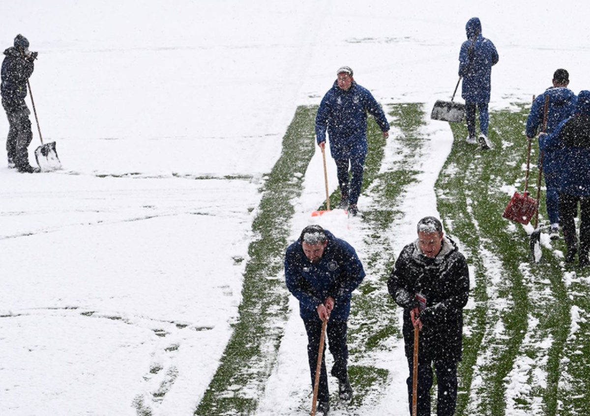Meč Premier lige otkazan zbog snijega