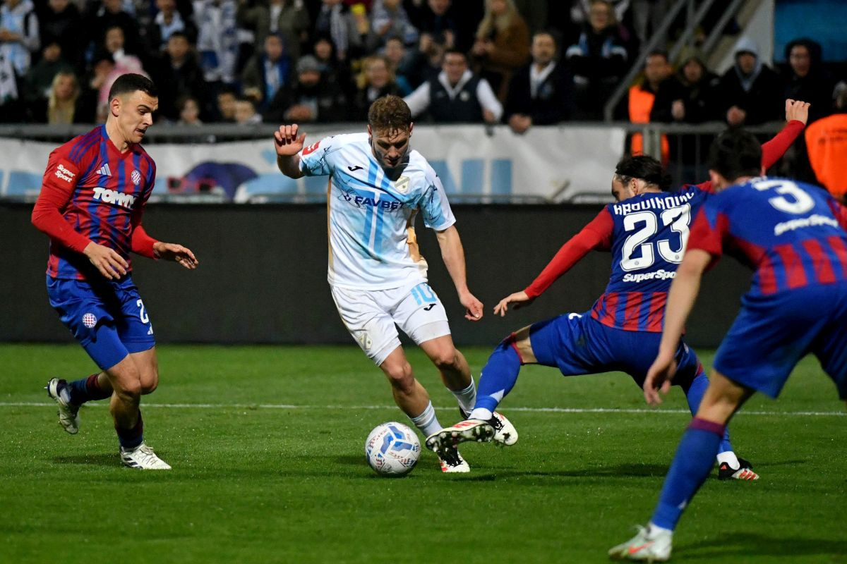 Ma, kakav Baturina, skauti velikana jučer su aplaudirali Hrvatu iz sjene - Čeka ga veliki transfer! Ma, kakav Baturina, skauti velikana jučer su aplaudirali Hrvatu iz sjene - Čeka ga veliki transfer!