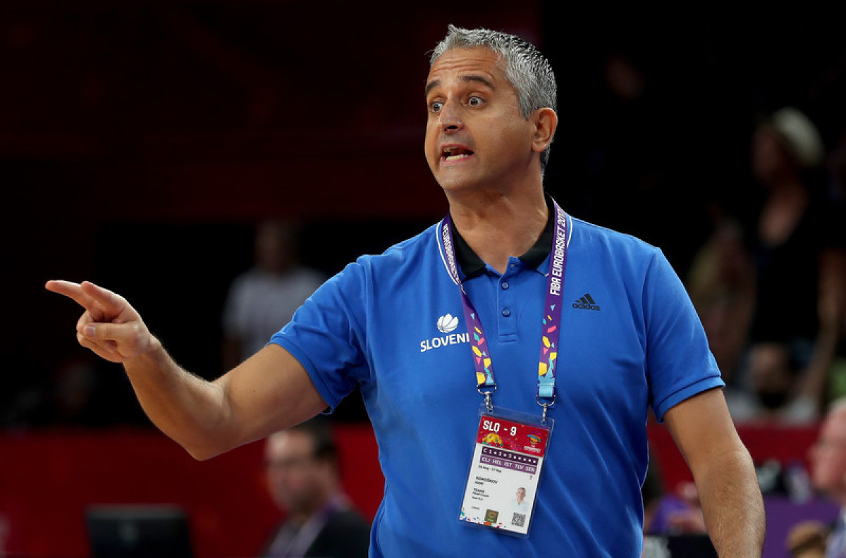 Igor Kokoškov odredio 20 košarkaša za predstojeće kvalifikacije za Eurobasket Igor Kokoškov odredio 20 košarkaša za predstojeće kvalifikacije za Eurobasket