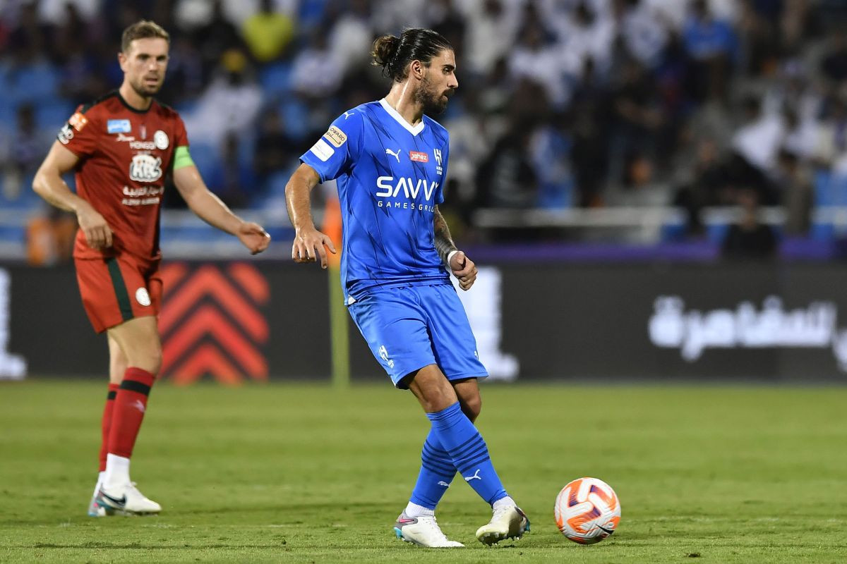 Ruben Neves priznao da je u Saudijsku Arabiju došao zbog novca, navijači oduševljeni iskrenošću Ruben Neves priznao da je u Saudijsku Arabiju došao zbog novca, navijači oduševljeni iskrenošću