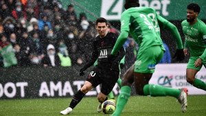 PSG se mučio s igračem više protiv davljenika, tri asistencije Messija i užasna povreda Neymara