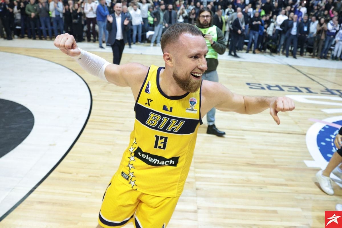 Džanan Musa se odmah oglasio nakon fantastične pobjede BiH nad Grčkom Džanan Musa se odmah oglasio nakon fantastične pobjede BiH nad Grčkom