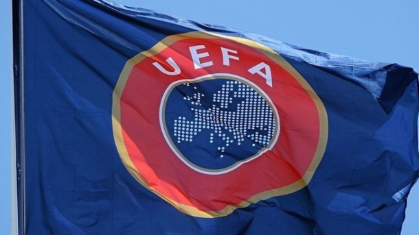 Torcida prekinula večeru UEFA i HNS