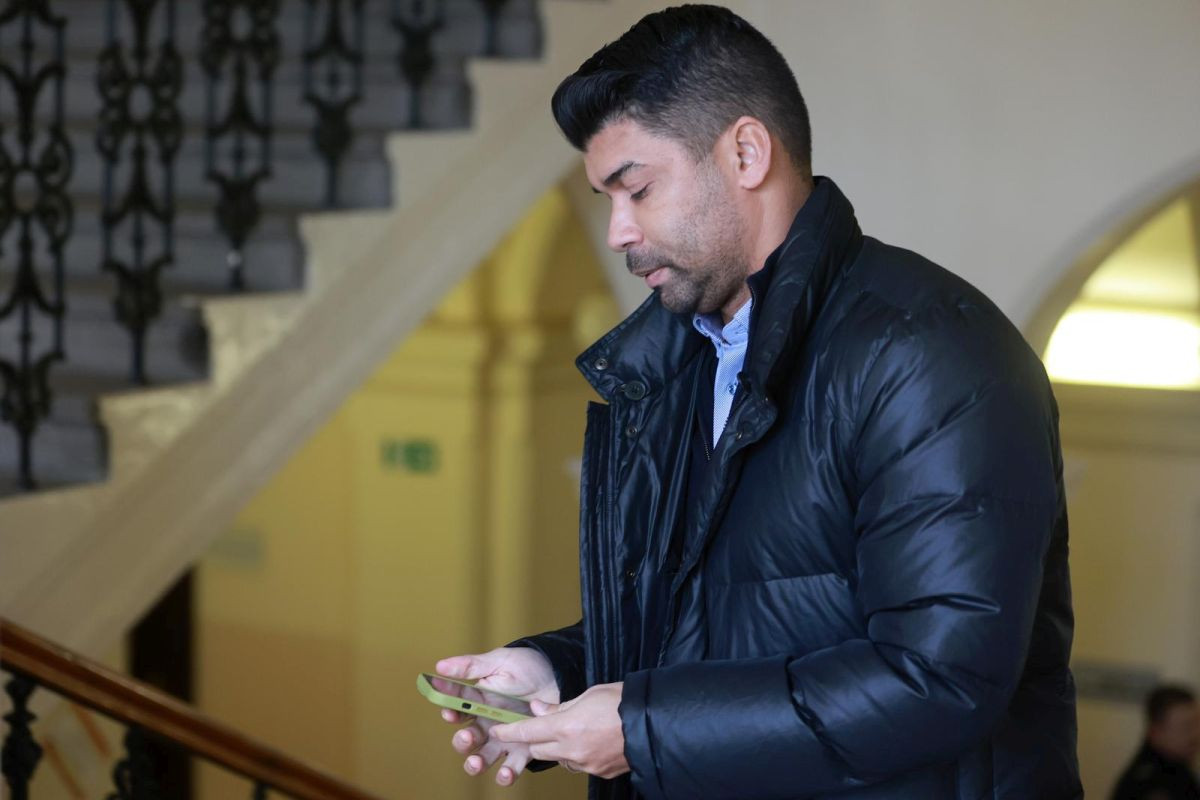 Eduardo nakon godina šutnje otkrio šta mu je radio Mamić: "Ponudio mi je 150.000 eura, a ja sam..." Eduardo nakon godina šutnje otkrio šta mu je radio Mamić: "Ponudio mi je 150.000 eura, a ja sam..."