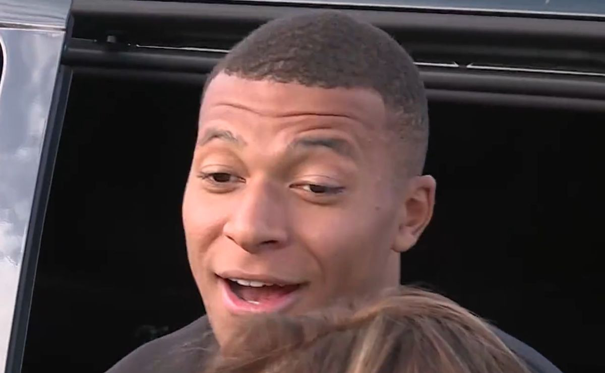Od danas Mbappe tone ka dnu! Luis Enrique donio veliku odluku, ali najgore za Francuza tek slijedi Od danas Mbappe tone ka dnu! Luis Enrique donio veliku odluku, ali najgore za Francuza tek slijedi
