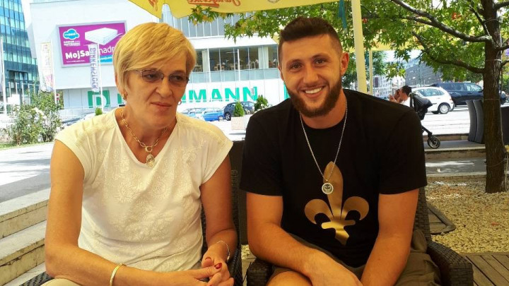 "Nemamo mi 100 Jusufa, zato čuvajmo našu bosansku djecu, naše dragulje, jer oni sijaju"