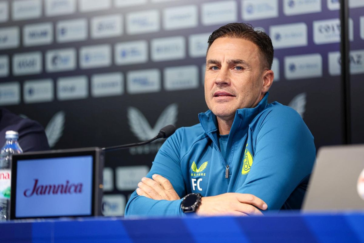 Cannavaro održao prvu press konferenciju u Dinamu, nije moglo bez Gattusa: "Komplikovano je to..." Cannavaro održao prvu press konferenciju u Dinamu, nije moglo bez Gattusa: "Komplikovano je to..."