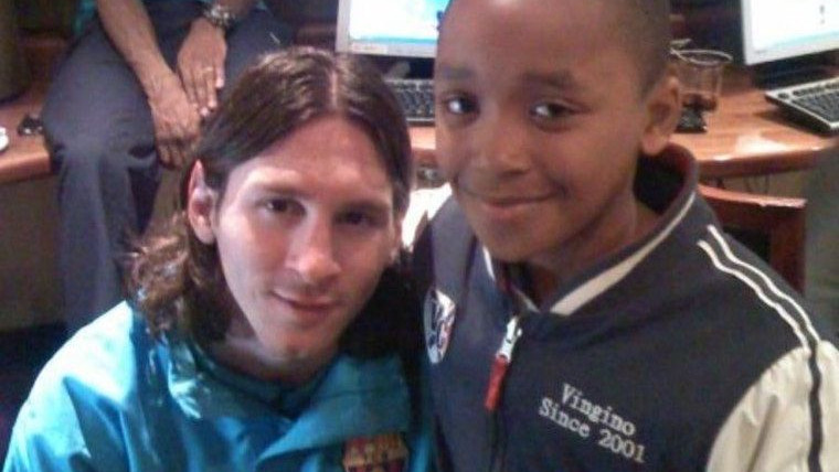 Prije 10 godina se slikao s Messijem, a sutra će igrati protiv njega