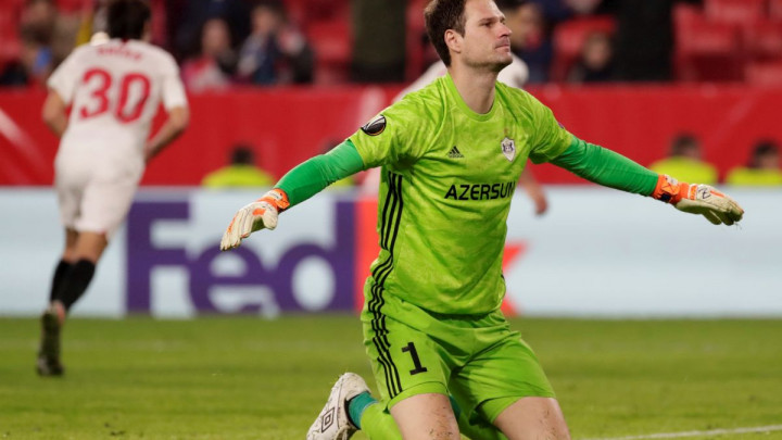 Asmir Begović se oprostio od Qarabaga