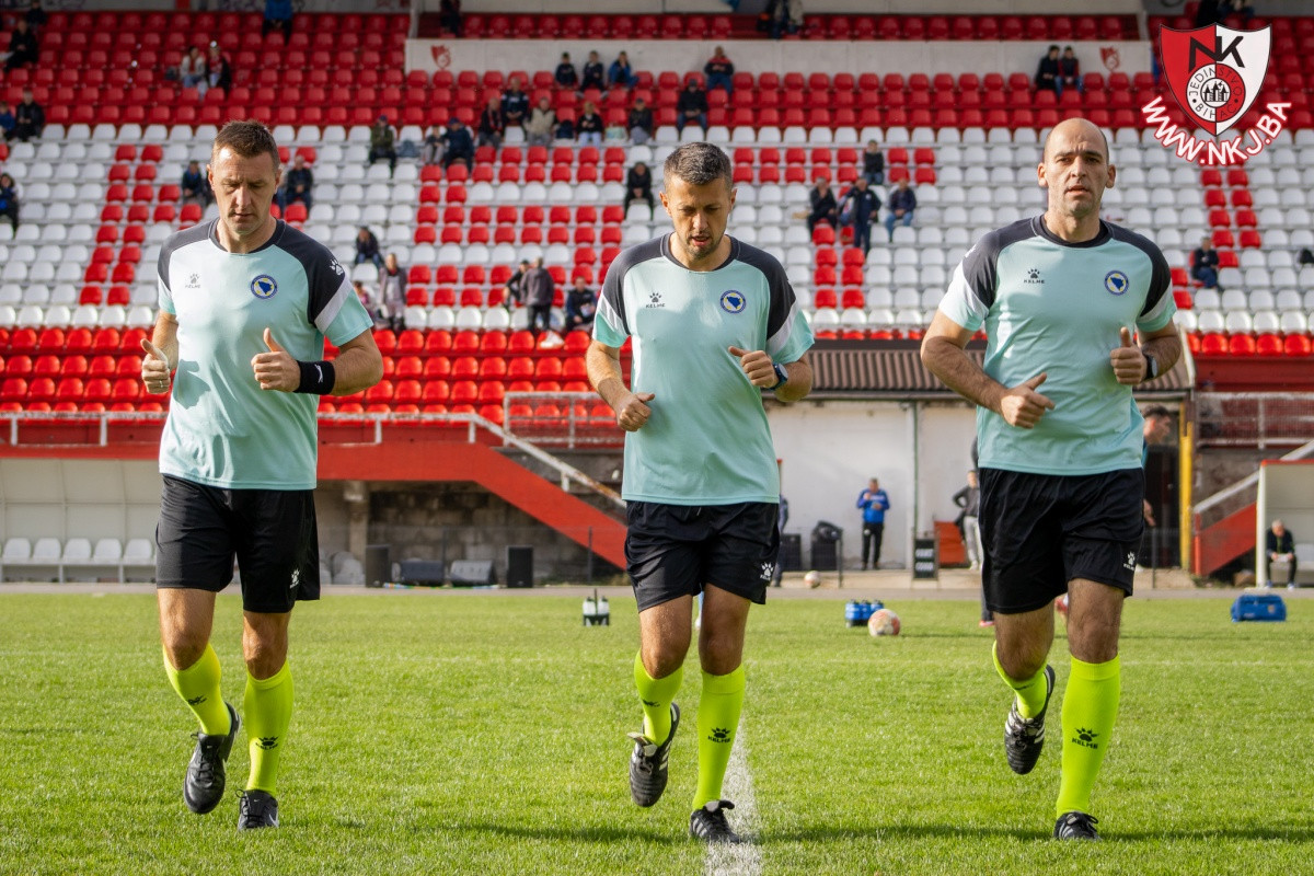 Jedan asistent poništio čist gol Jedinstva, drugi im "pustio" ofsajd, na kraju obojica suspendovani!