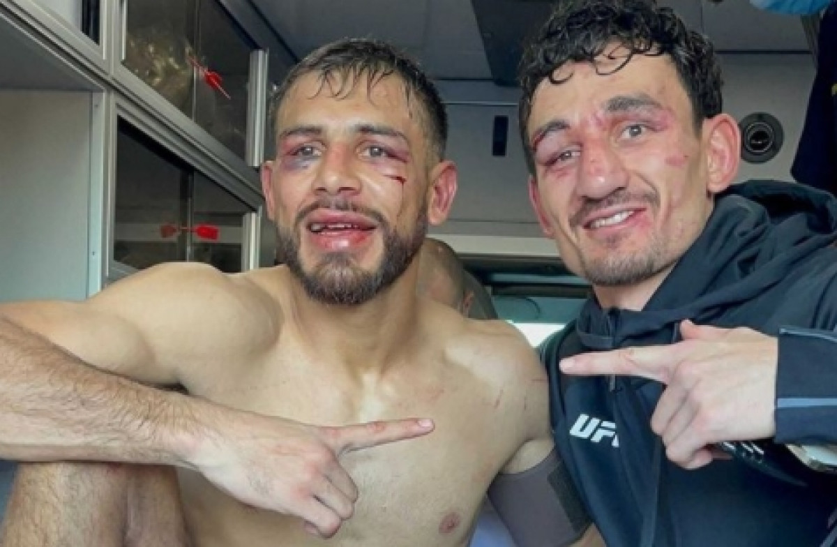 MMA borba godine: 25 minuta brutalnog prebijanja u oktagonu između Hollowaya i Rodrigueza