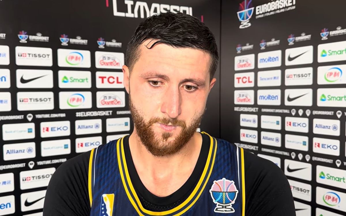 Nurkić nije krio emocije pred kamerama: "Bosna i Hercegovina je nekako otpisana i uvijek preživi" Nurkić nije krio emocije pred kamerama: "Bosna i Hercegovina je nekako otpisana i uvijek preživi"