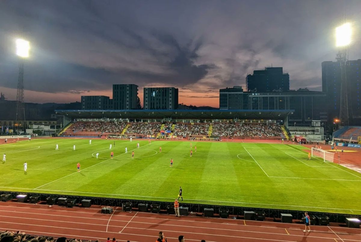 Albanija na nogama pred gostovanje Borca, na stadionu će biti "pakao" za bh. prvake Albanija na nogama pred gostovanje Borca, na stadionu će biti "pakao" za bh. prvake