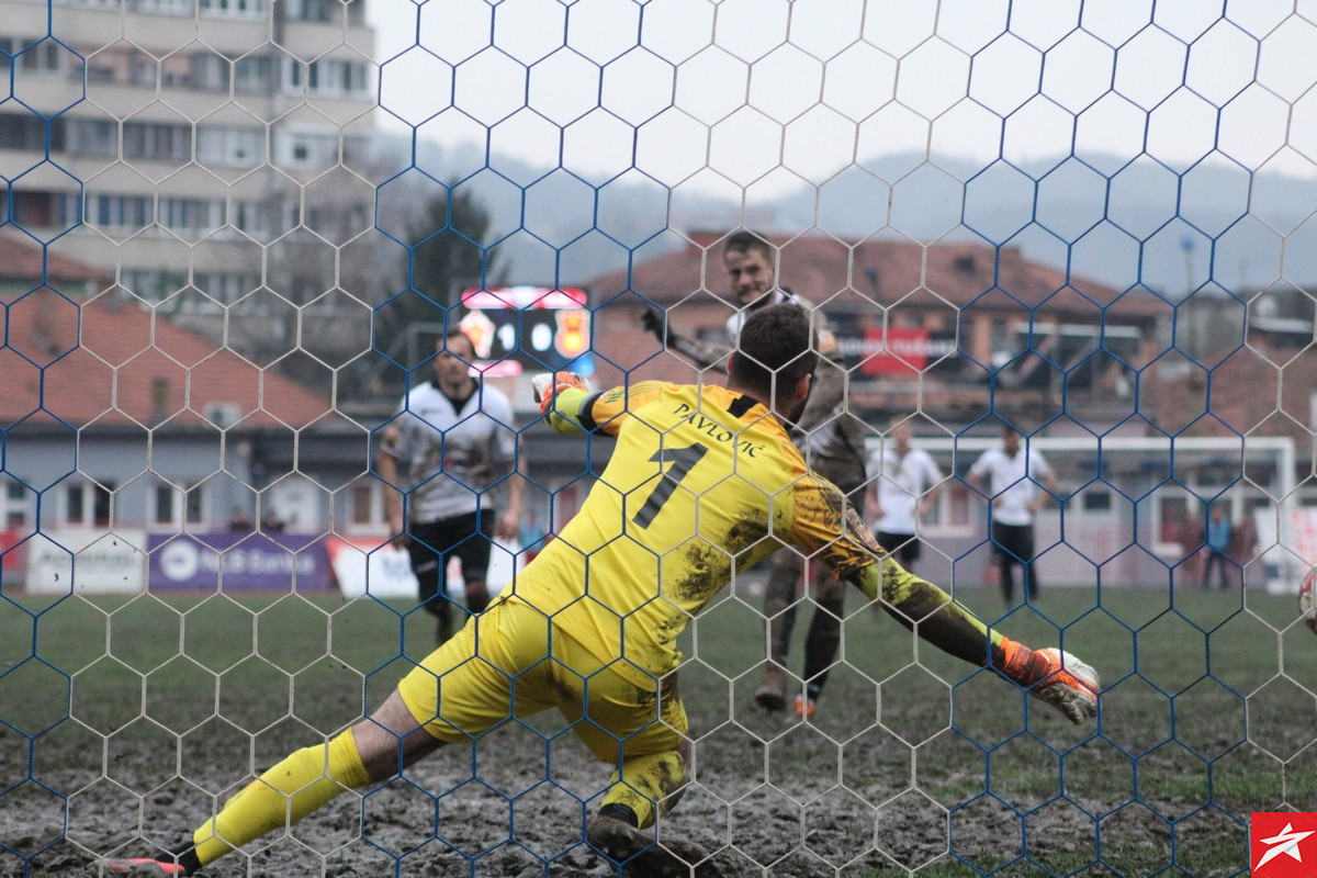 Pavlović ostaje u Premijer ligi, na korak je od potpisa Pavlović ostaje u Premijer ligi, na korak je od potpisa
