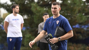 Jutarnja bomba s Maksimira: Dominik Livaković stiže u Dinamo, napravio je nestvaran potez očajnika!
