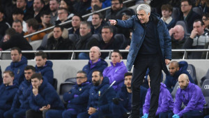 Mourinho nakon meča: Sterling je zaslužio crveni karton 