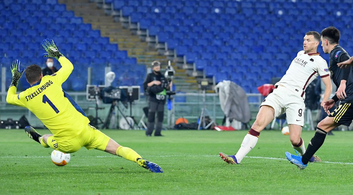 "Edin Džeko je idealan napadač za Josea Mourinha" "Edin Džeko je idealan napadač za Josea Mourinha"