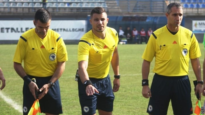Bandić na Otoci, Jelić u Simin Hanu