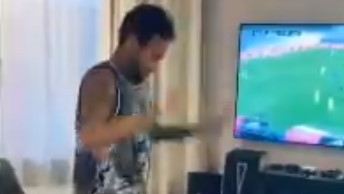 Pljušte žestoke optužbe prema Neymaru za ono što je uradio, ali istina je potpuno drugačija