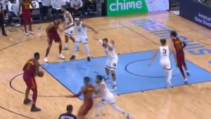 Andre Drummond bez konkurencije kada je u pitanju najluđi ofanzivni posjed ikada