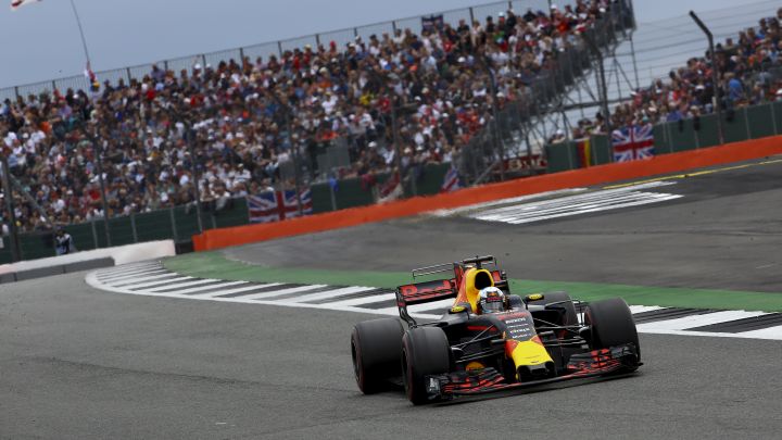 Ricciardo dominantan na Hungaroringu