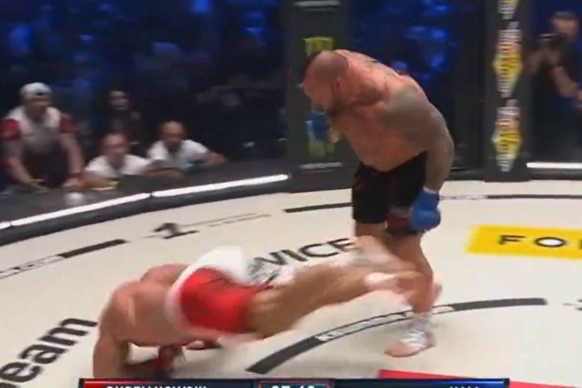Ovo je zastrašujuće - Najjači čovjek svijeta ponizio legendu, čovjeka od 120 kg je bacao kao igračku