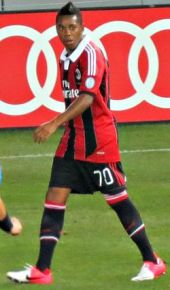 Robinho se vratio u Milan, transfer pod upitnikom