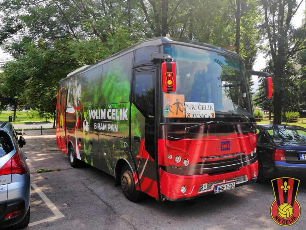 NK Čelik dobio brendirani klupski mini bus