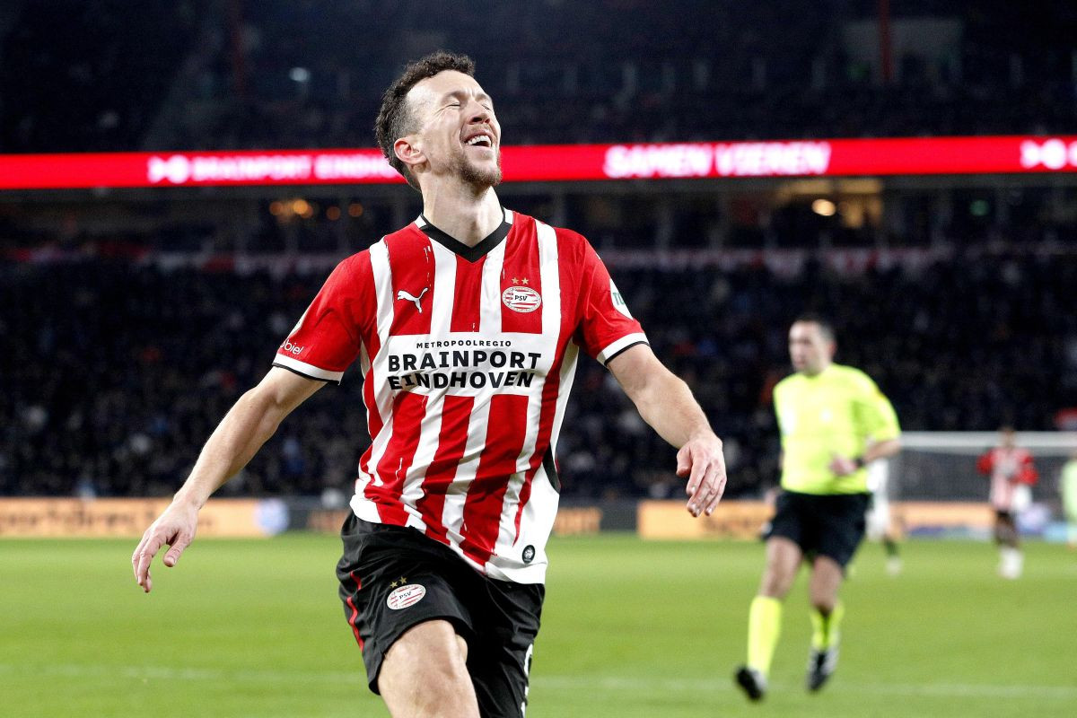 PSV-ova lijeva strana bit će NATO, Perišić oduševljen, čeka se samo zvanična objava PSV-ova lijeva strana bit će NATO, Perišić oduševljen, čeka se samo zvanična objava