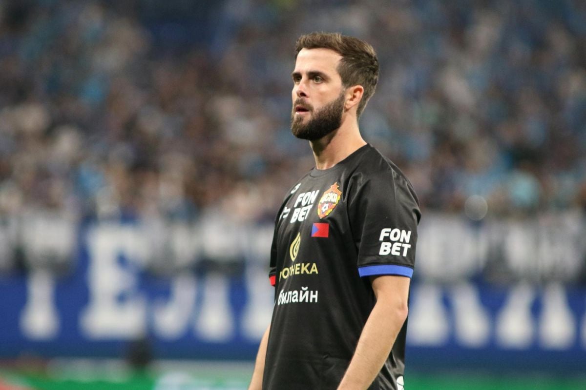 Miralem Pjanić odlazi, ali CSKA ni sljedeće sezone neće biti bez Bosanaca Miralem Pjanić odlazi, ali CSKA ni sljedeće sezone neće biti bez Bosanaca